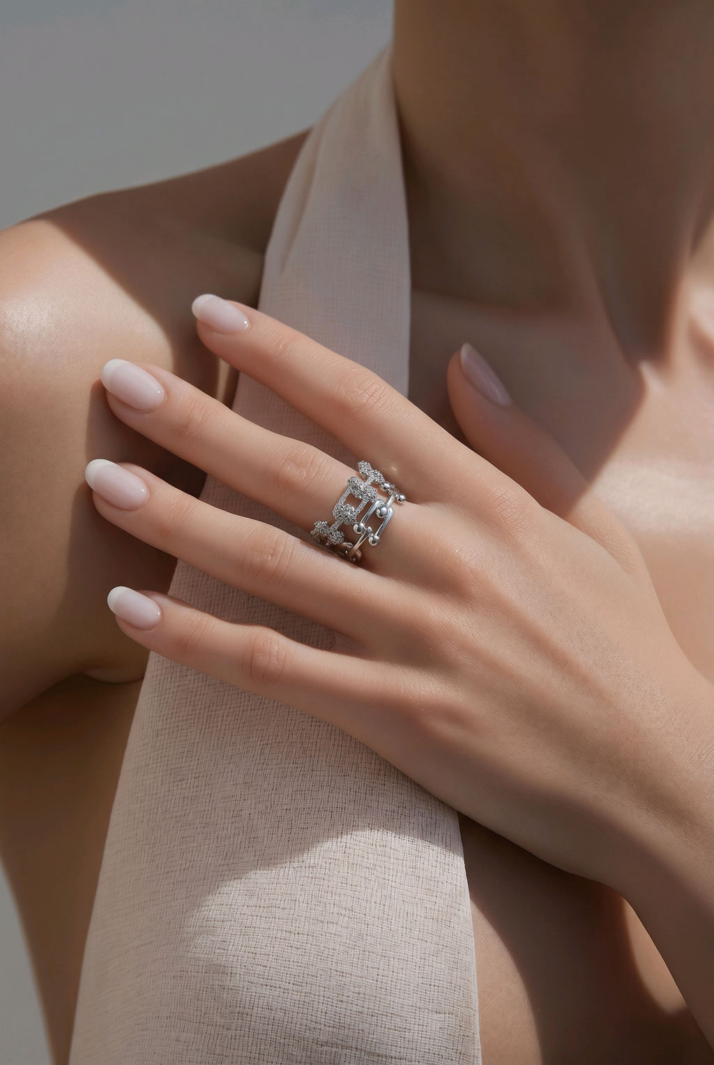 Silver Double Chain Baker
